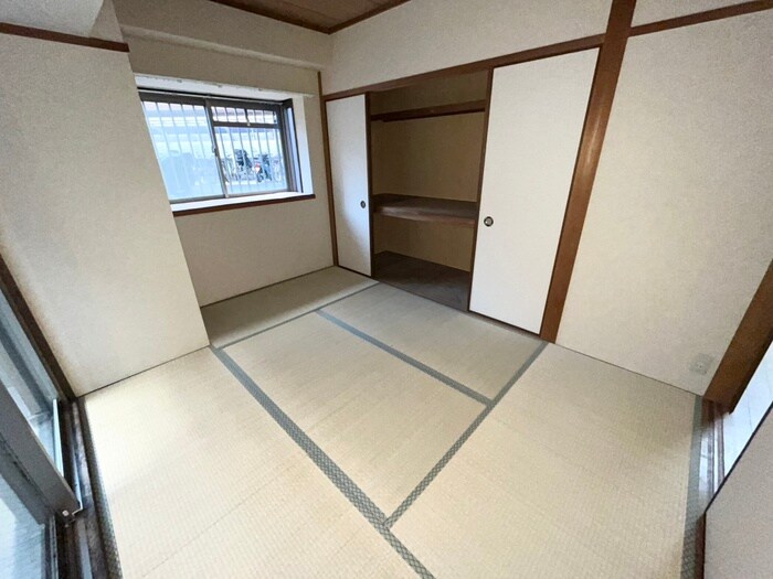 物件内観写真14　(居室)