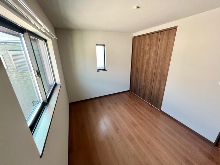 物件内観写真9　(居室)