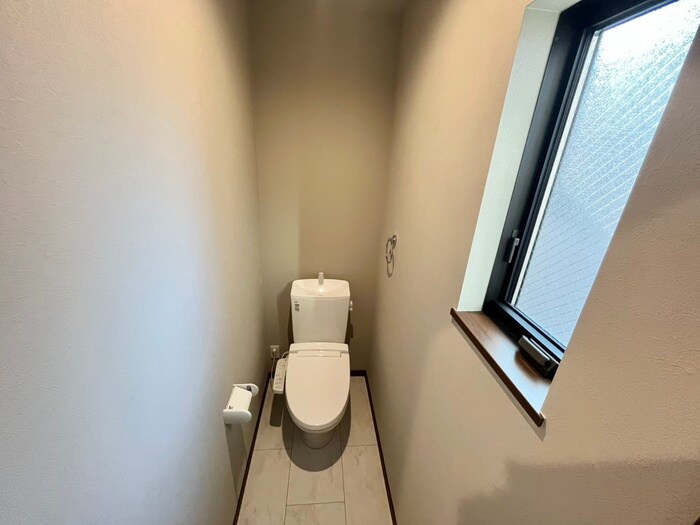 物件内観写真16　(トイレ)