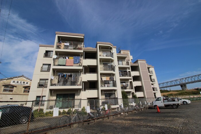 物件外観写真6　(外観写真)