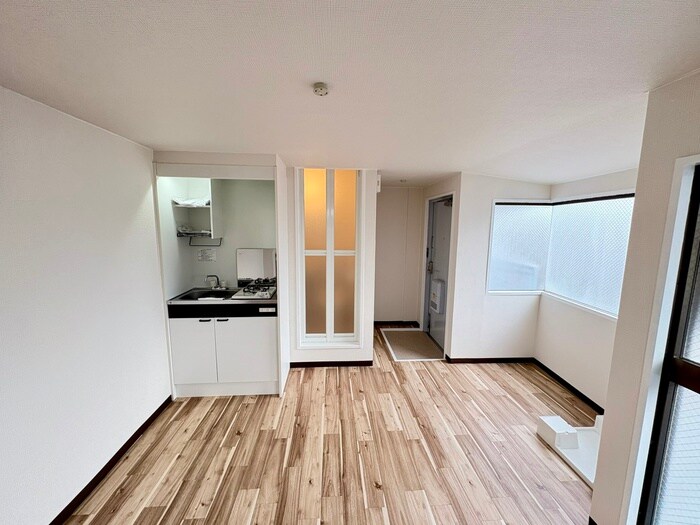 物件内観写真9　(居室)