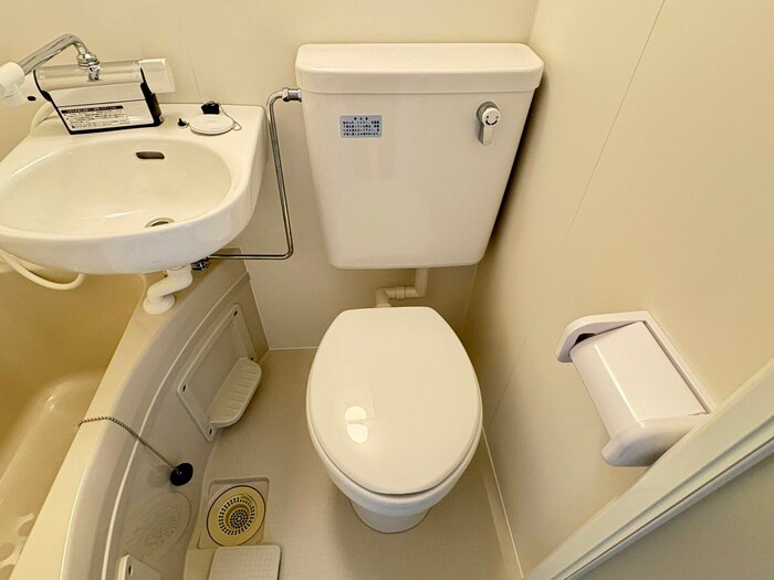 物件内観写真14　(トイレ)