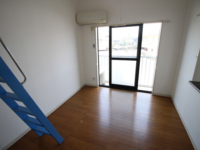 物件内観写真7　(居室)