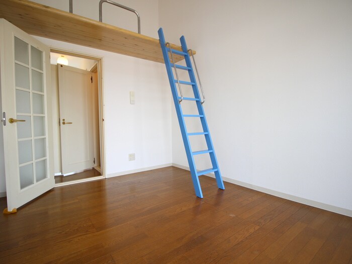 物件内観写真9　(居室)