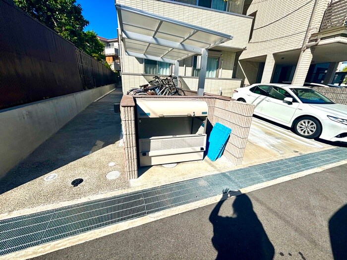 物件外観写真6　(建物設備)