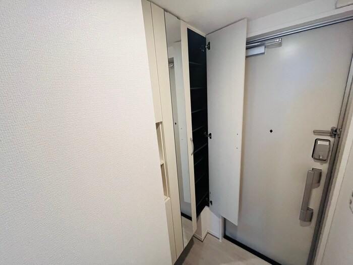 物件内観写真17　(靴箱)