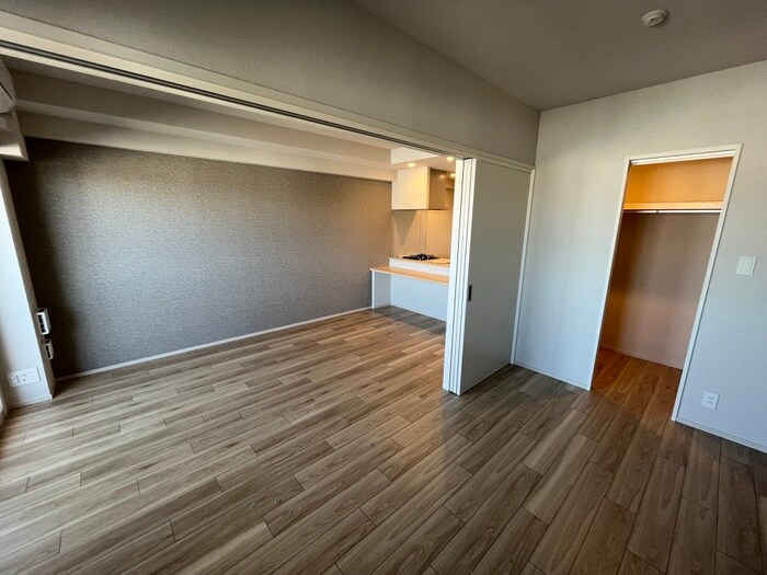 物件内観写真21　(居室)