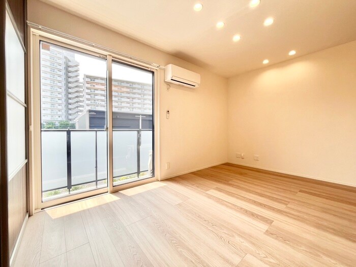 物件内観写真9　(居室)