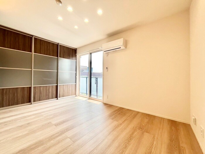 物件内観写真10　(居室)