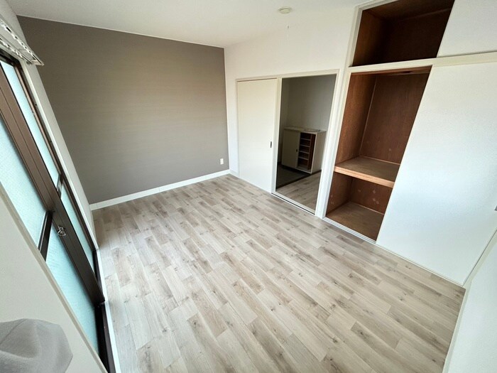 物件内観写真9　(居室)