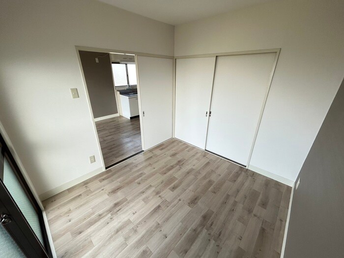 物件内観写真21　(居室)