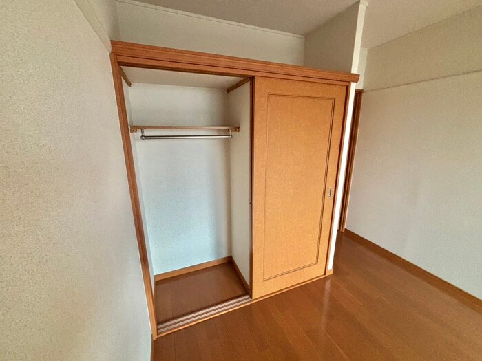 物件内観写真11　(収納)