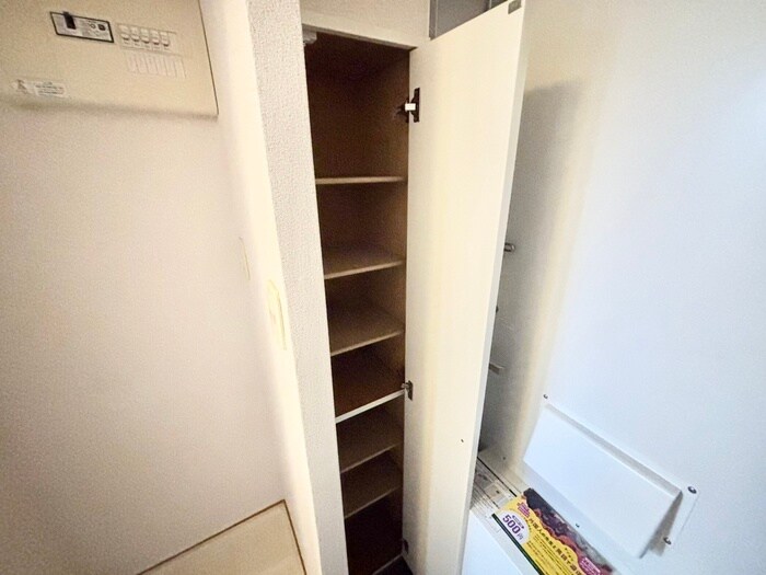 物件内観写真20　(靴箱)