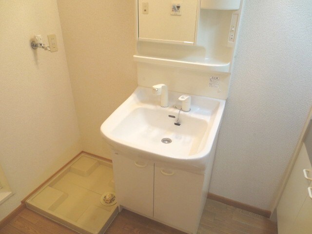 物件内観写真11　(洗面)