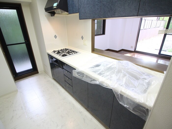 物件内観写真8　(キッチン)