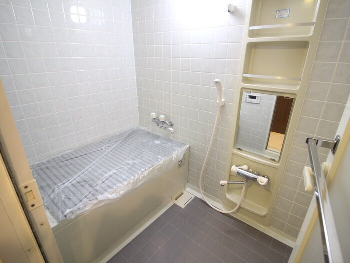 物件内観写真12　(バス／シャワールーム等)
