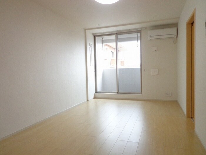 物件内観写真11　(居室)