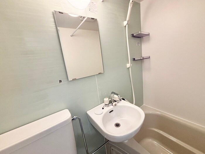物件内観写真11　(洗面)