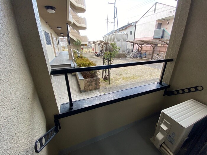 物件内観写真20　(室内からの展望)