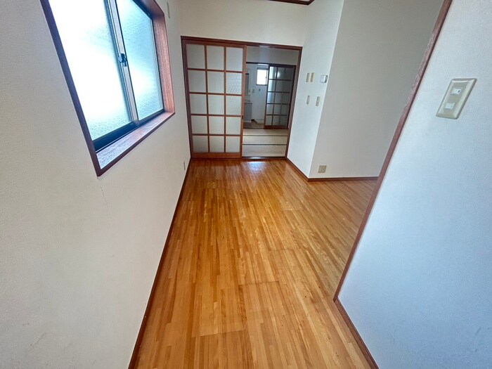 物件内観写真8　(内観写真)