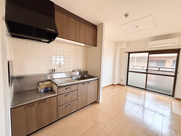 物件内観写真9　(居室)