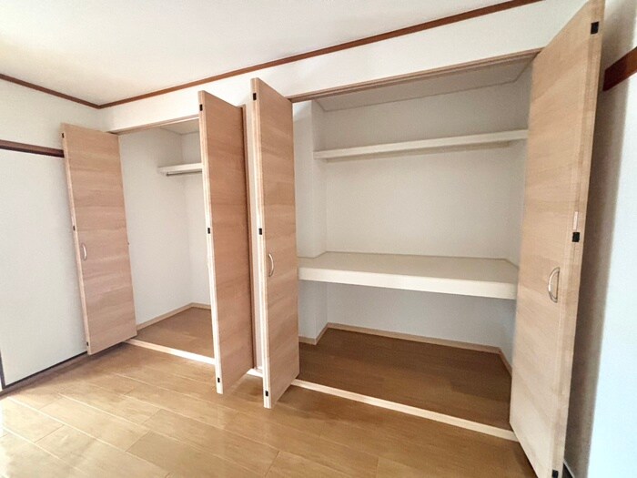 物件内観写真13　(収納)