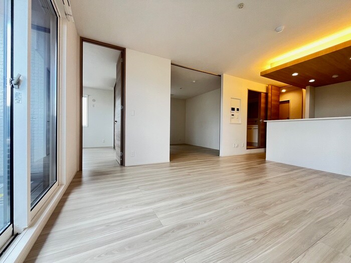 物件内観写真18　(居室)