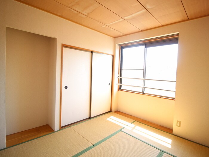 物件内観写真14　(居室)