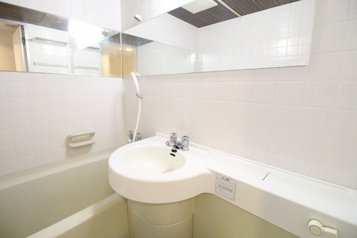 物件内観写真12　(洗面)