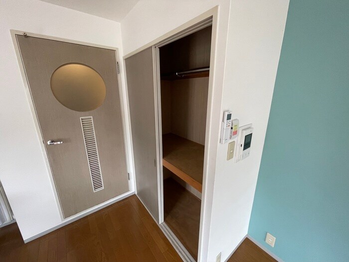 物件内観写真13　(収納)