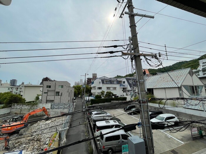 物件内観写真17　(室内からの展望)