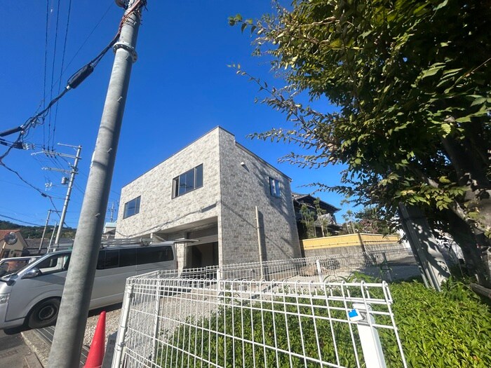 物件外観写真3　(外観写真)