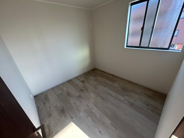 物件内観写真17　(居室)