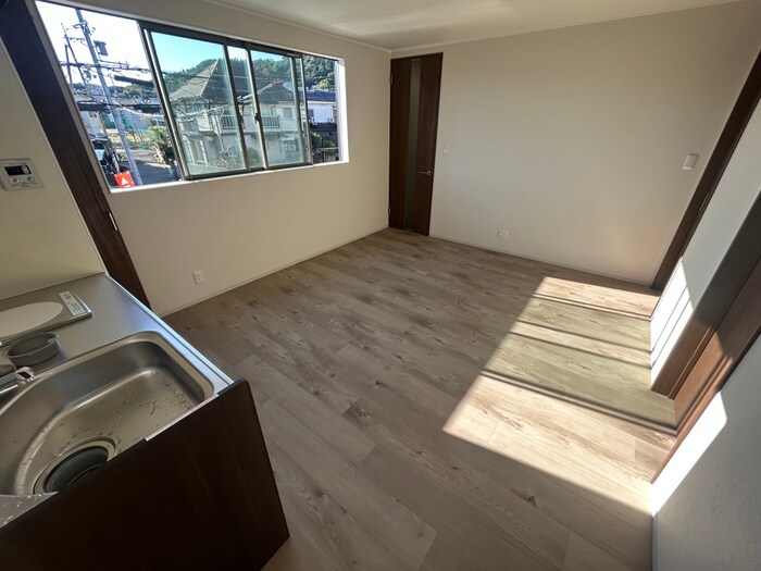 物件内観写真21　(居室)