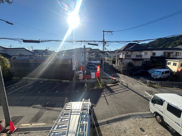 物件内観写真22　(室内からの展望)