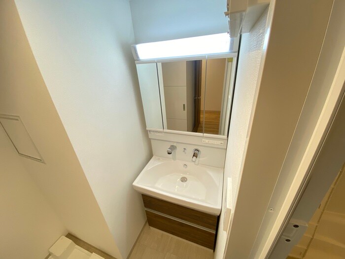 物件内観写真12　(洗面)