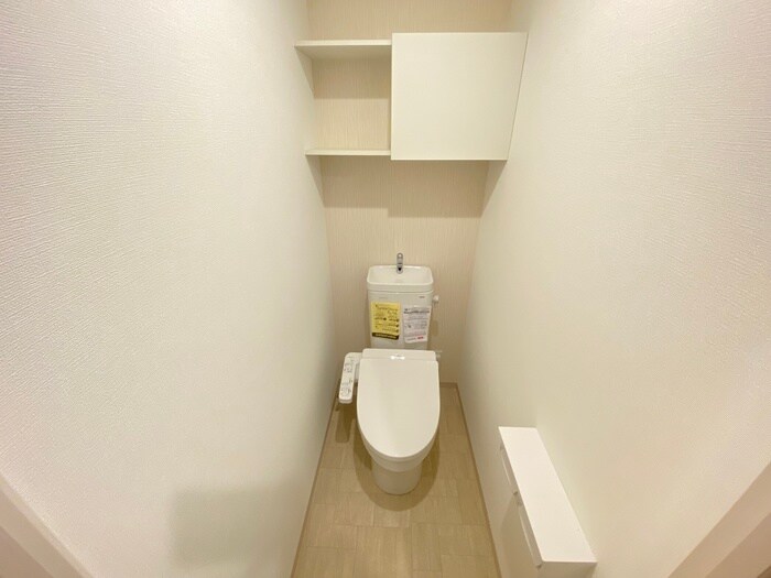 物件内観写真14　(トイレ)