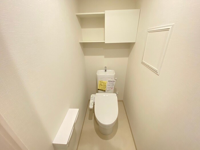 物件内観写真14　(トイレ)