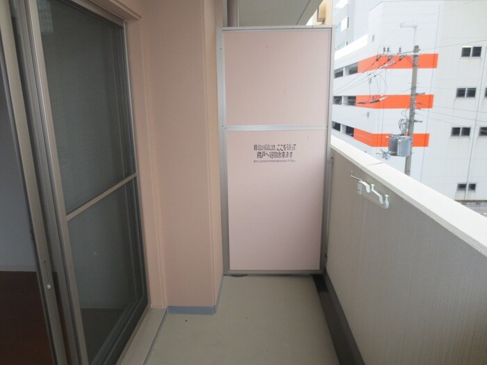 物件内観写真16　(ベランダ・バルコニー)