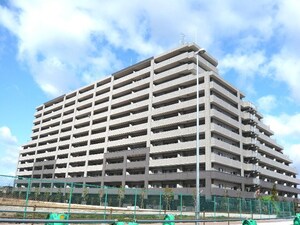 ｴｽﾘ-ﾄﾞ松原松ケ丘Ⅱ番館(612)外観写真