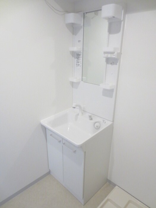 物件内観写真8　(洗面)