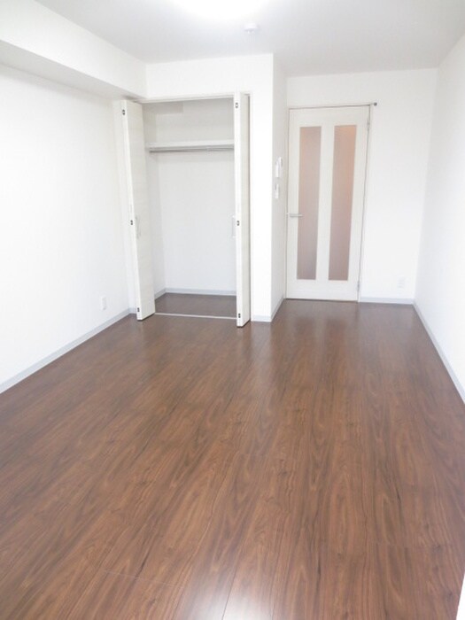 物件内観写真11　(廊下)