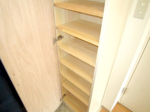 物件内観写真14　(靴箱)