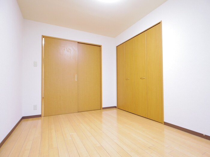 物件内観写真14　(居室)