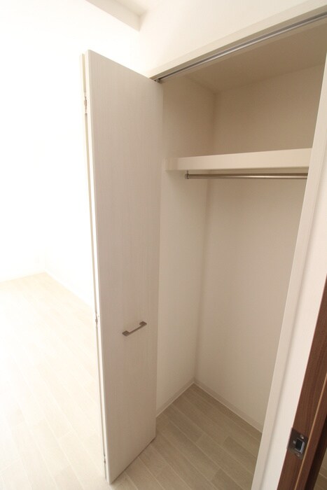 物件内観写真15　(収納)