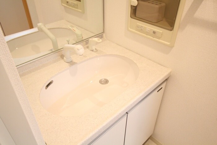 物件内観写真9　(洗面)