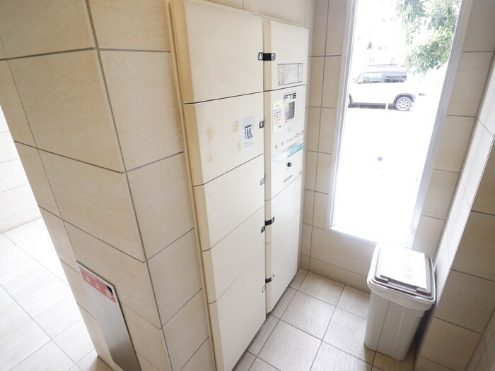 物件外観写真4　(建物設備)