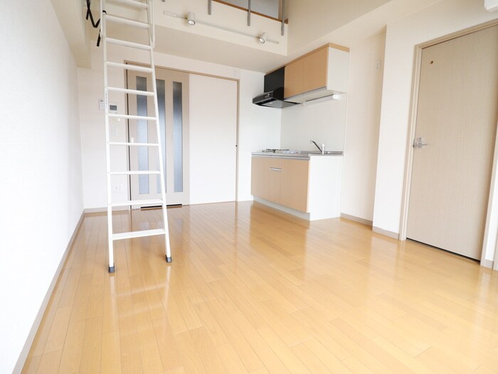 物件内観写真10　(居室)