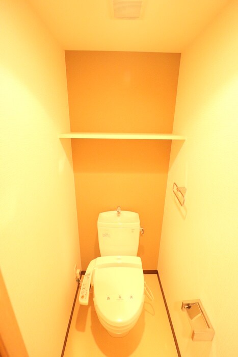 物件内観写真11　(トイレ)