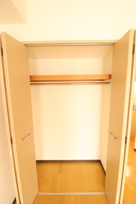 物件内観写真15　(収納)